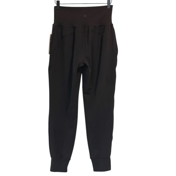 NWT Athleta Cruise Jogger in Powervita, Black High-Waisted, Athleisure, Small - Picture 3 of 13